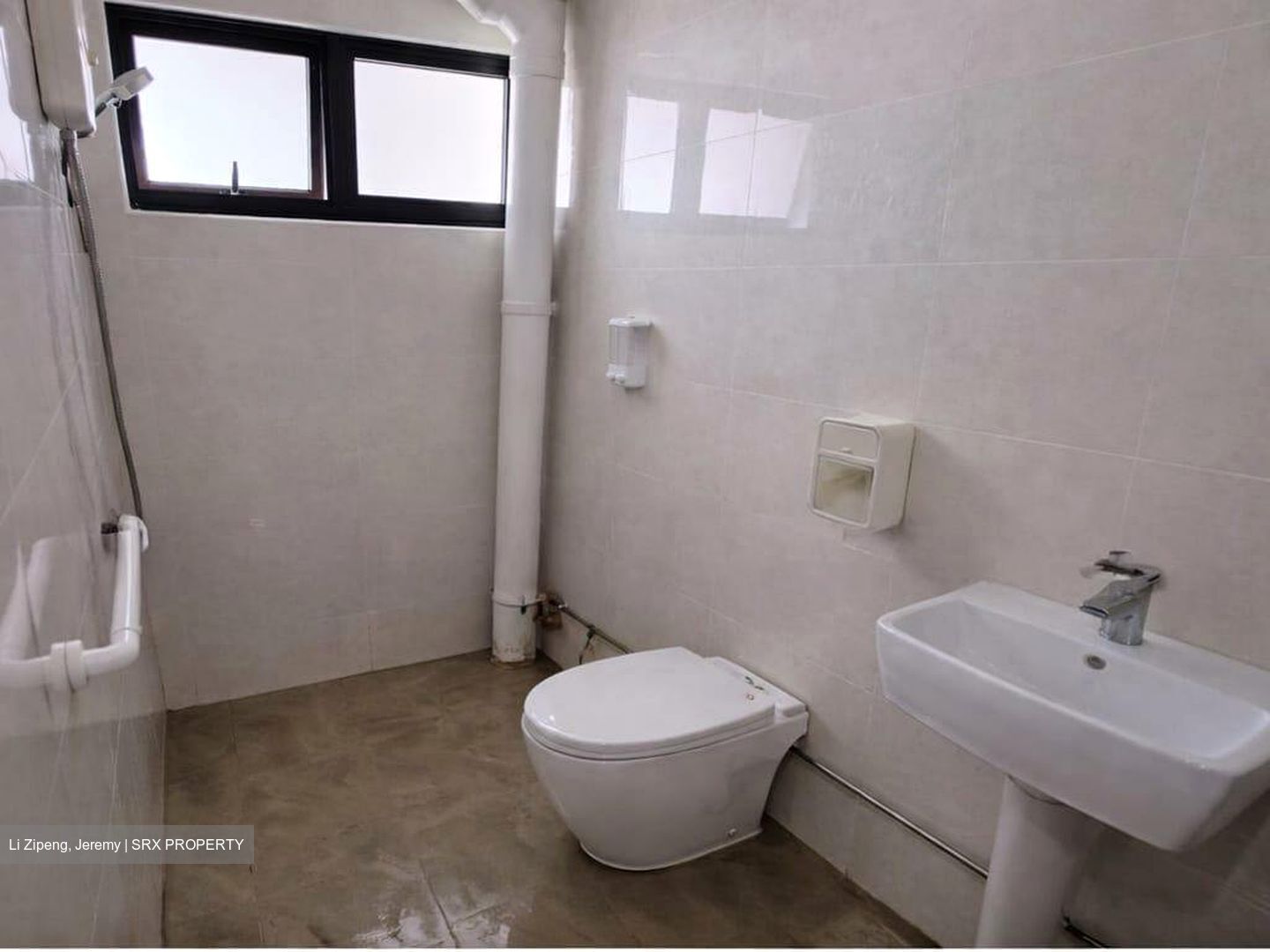 Blk 446 Hougang Avenue 8 (Hougang), HDB Executive #522963391